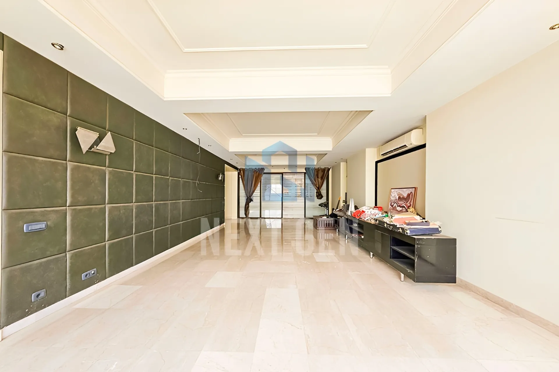 Apartment for rent in Achrafieh, Beirut, Lebanon - 4 bed, 6 bath