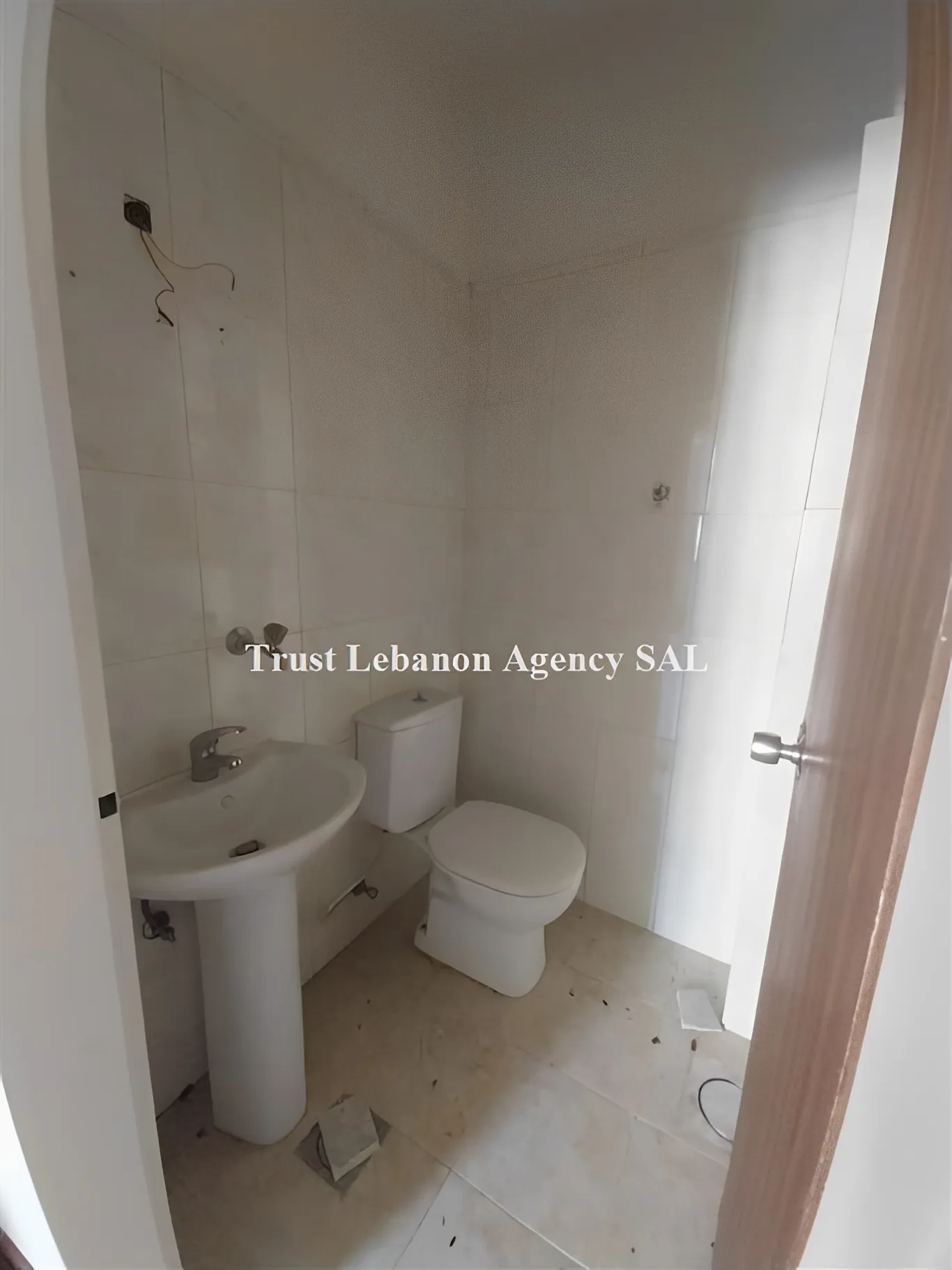 Office for rent in Beirut, Adliyeh