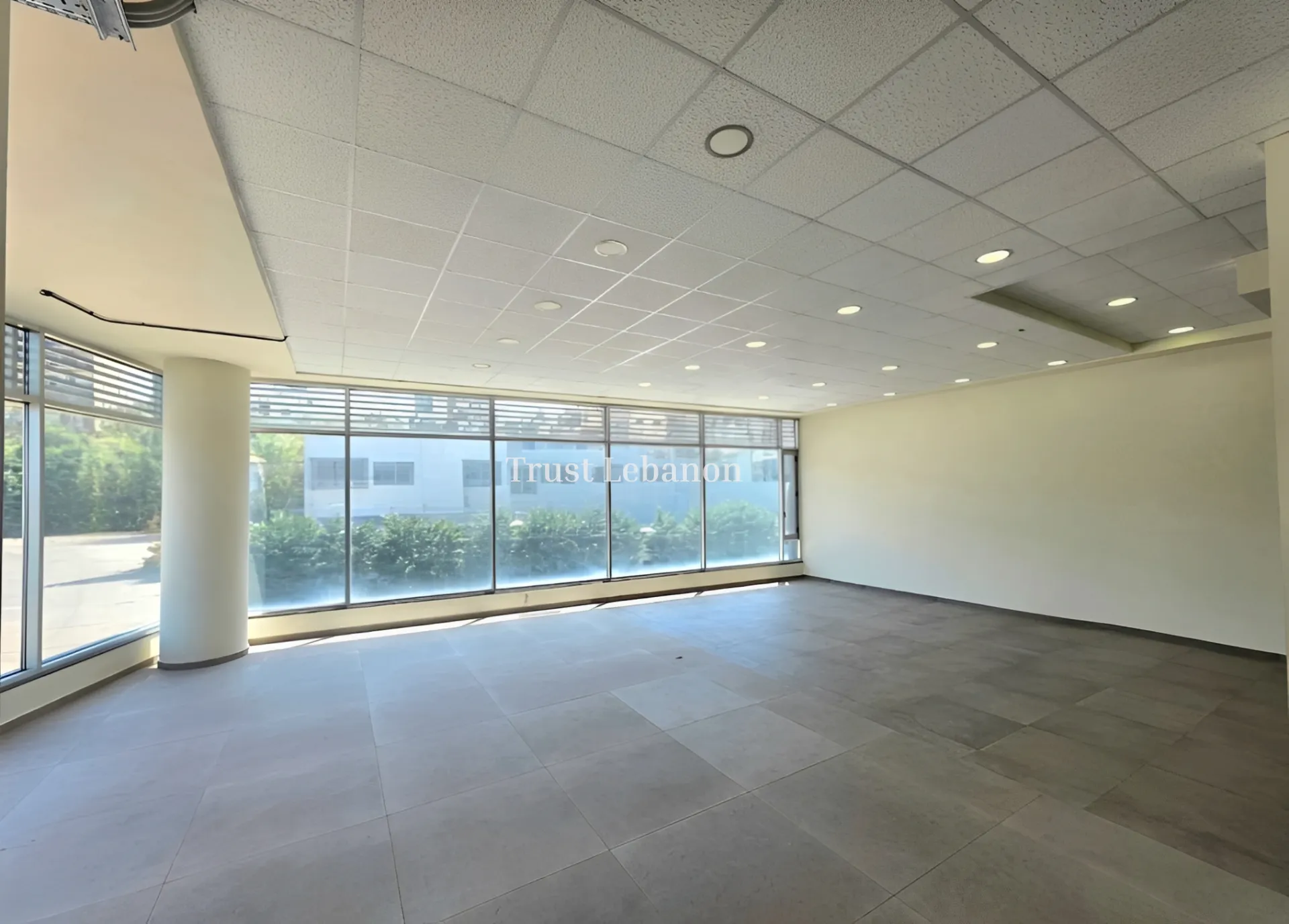 Office for rent in Zouk Mosbeh, Lebanon