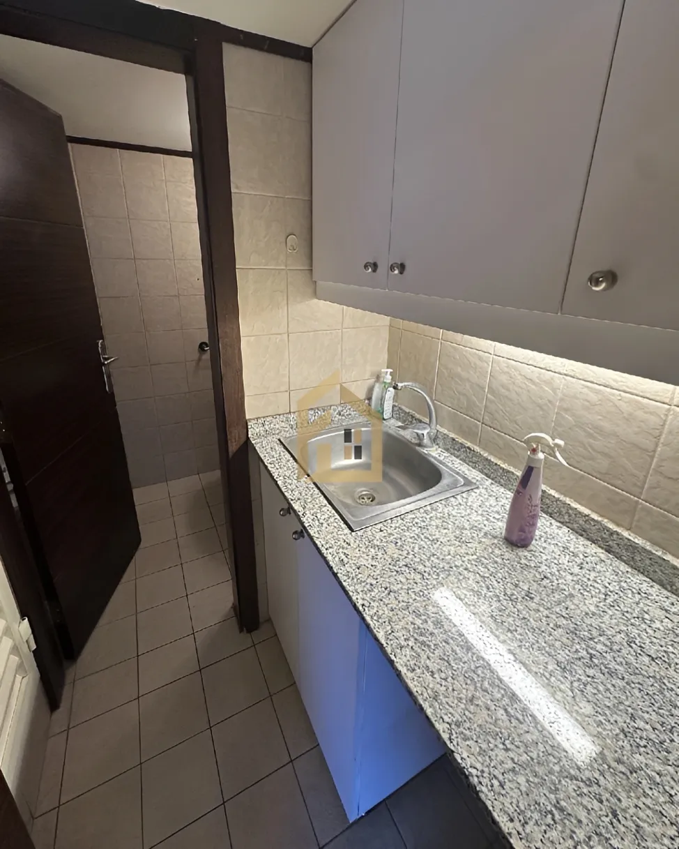 Office for rent in Ain Al Mraiseh, Beirut, Lebanon