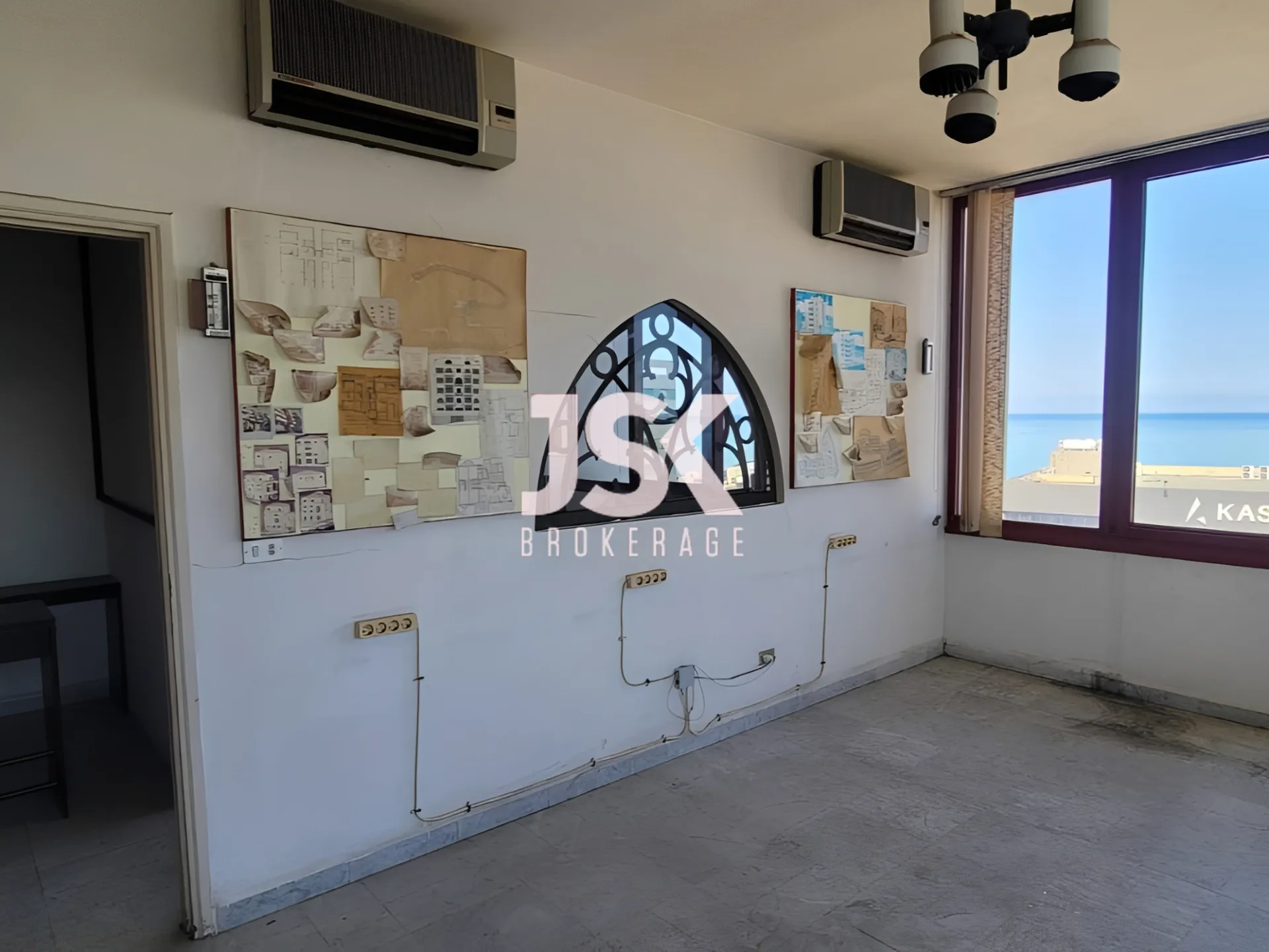 Office for sale in Kaslik
