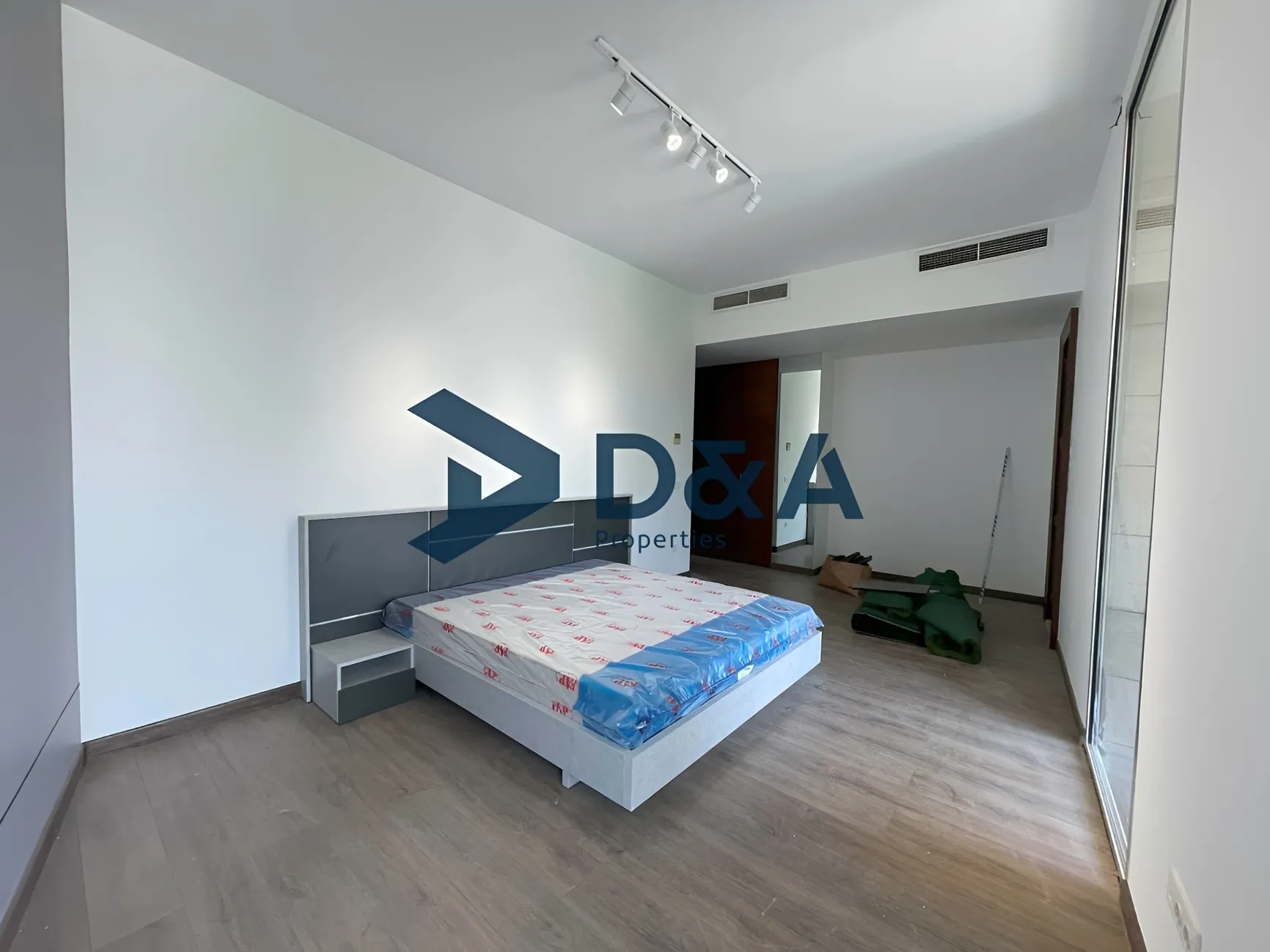 Apartment for sale in Downtown, beirut