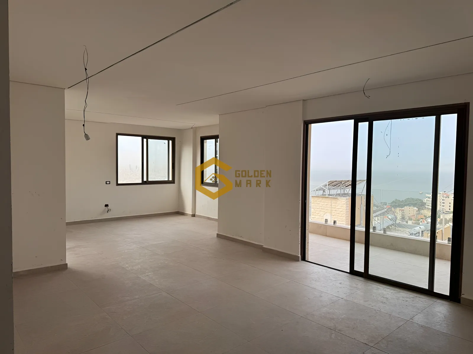 Apartment for Sale in Rabweh, Metn - 3 bed, 3 bath