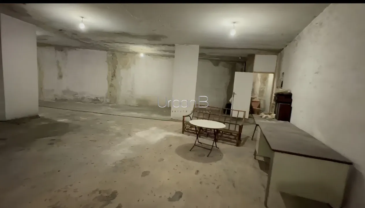 Warehouse for rent in Ain el tineh, beirut, lebanon