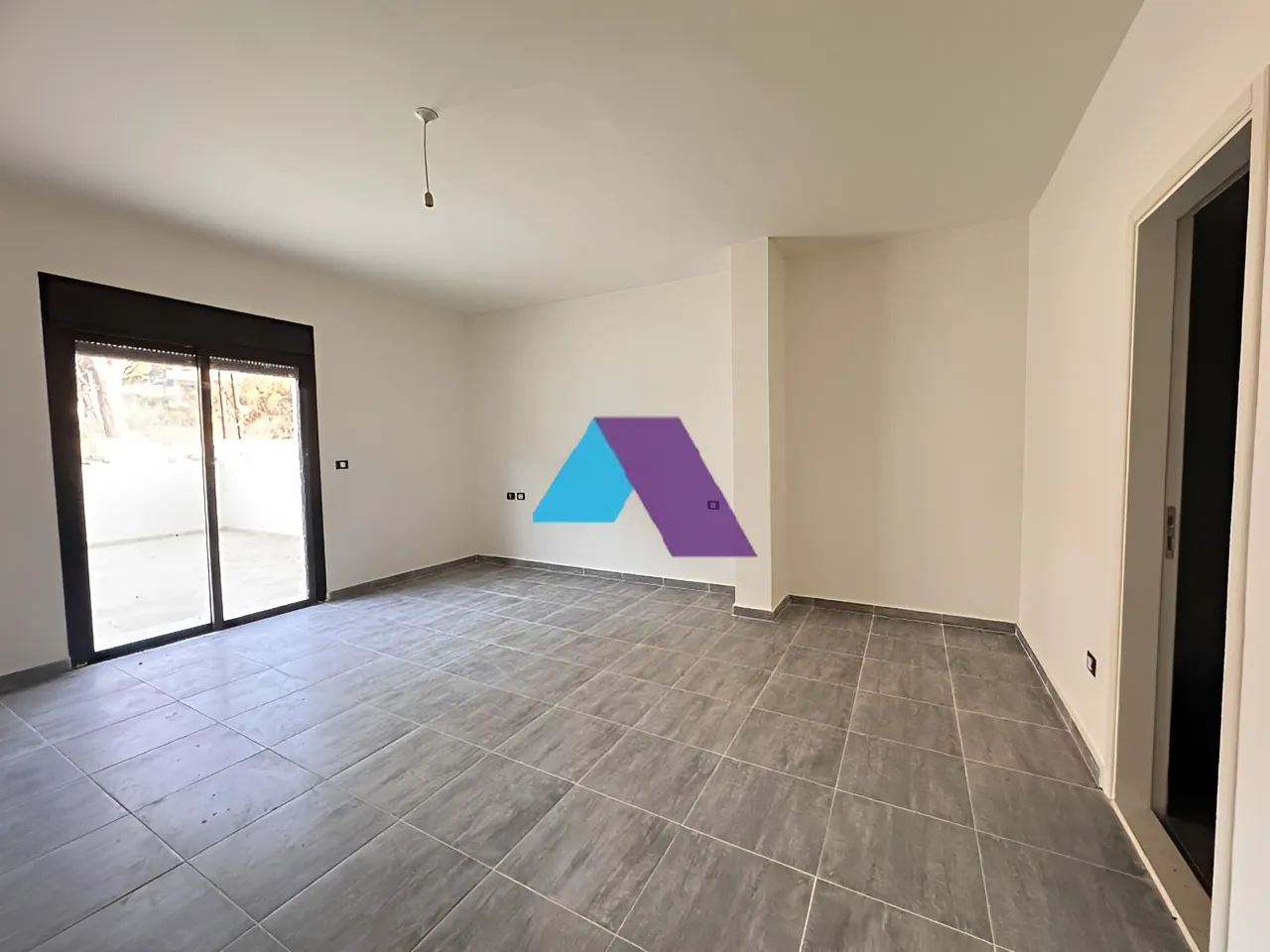 Apartment for Sale in Baabdat