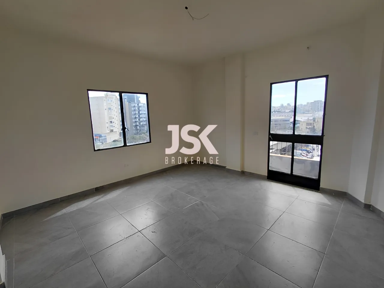 Office for Rent in Baouchriyeh