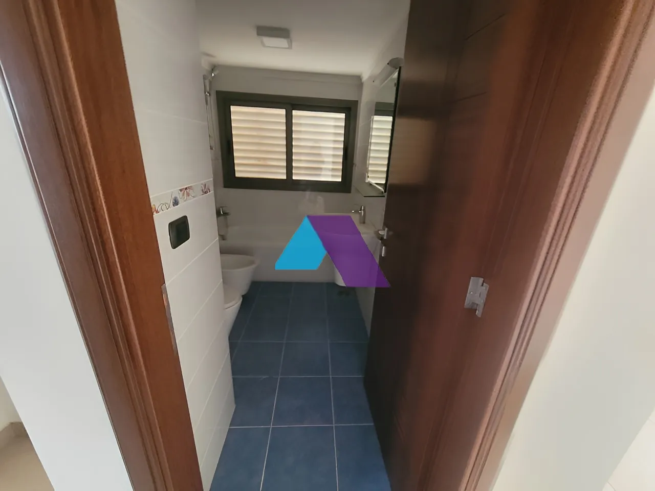 Apartment for sale in Ramlet El Baida, Beirut, Lebanon