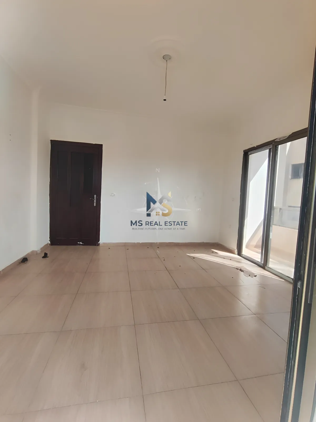 شقة for rent in مزرعة كفر جوز، لبنان
