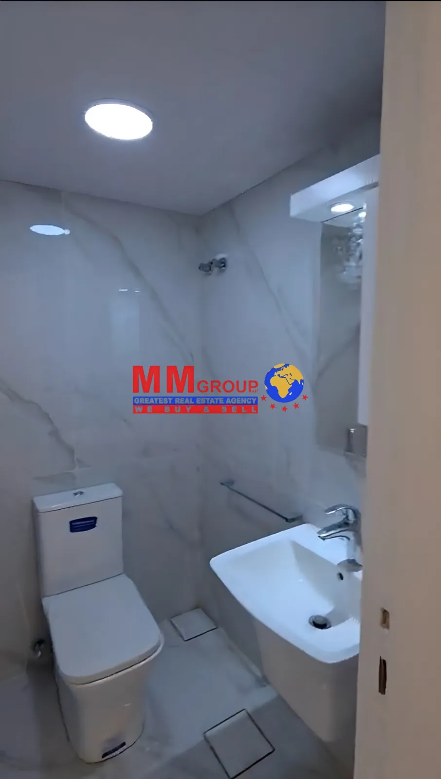 Apartment for Sale in Hazmieh - 2 bed, 3 bath
