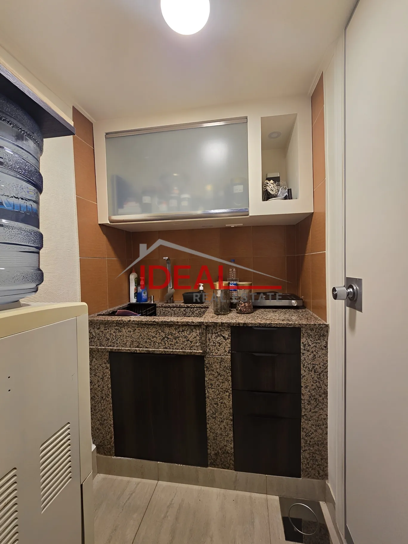 Office for rent in Bourj Hammoud, Lebanon