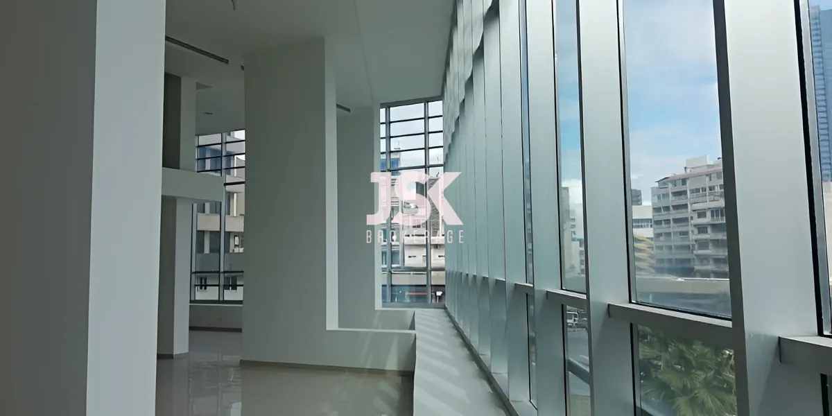 Commercial property for Rent in Sin El Fil, Lebanon