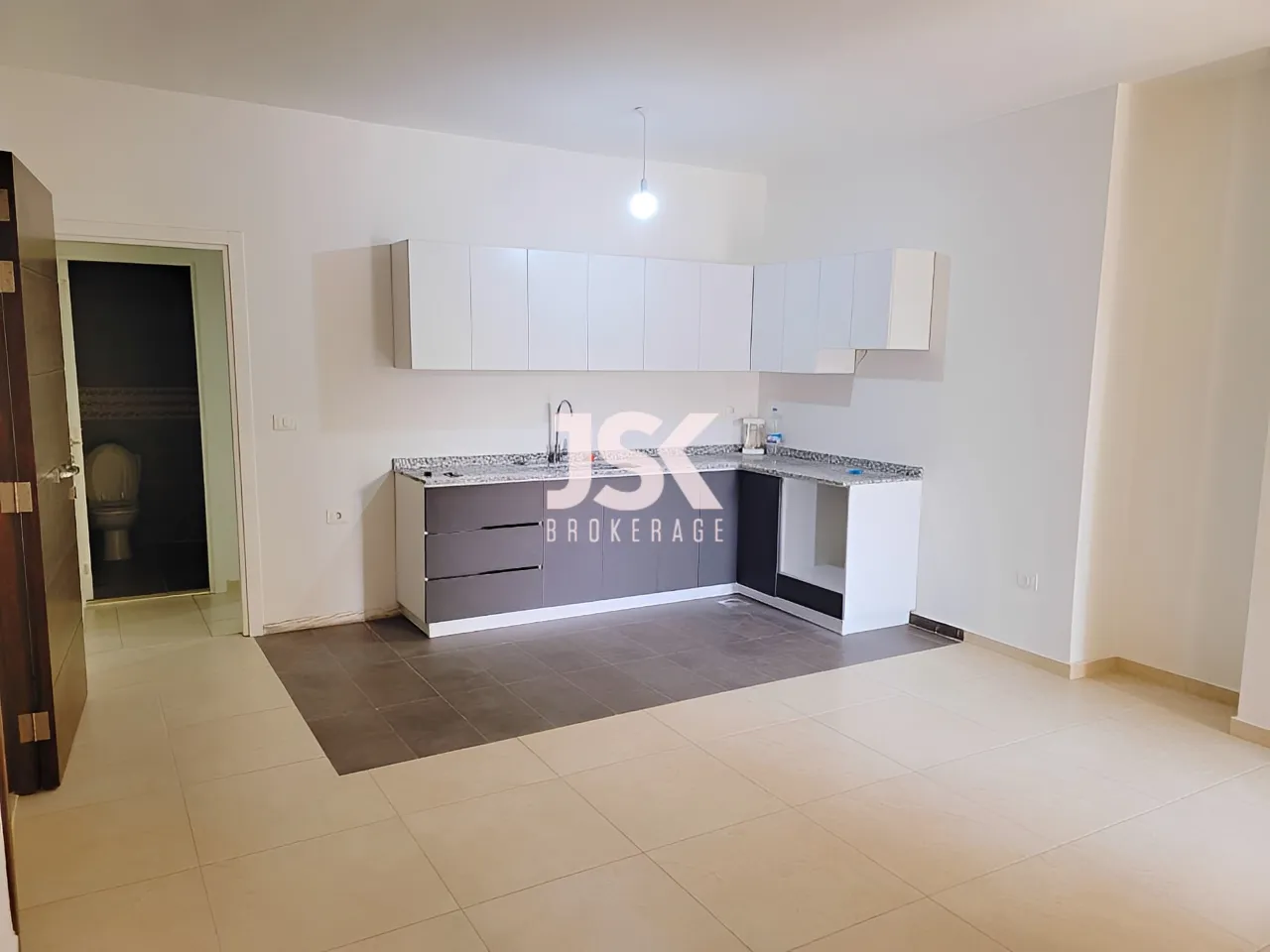 Apartment for Sale in Hosrayel