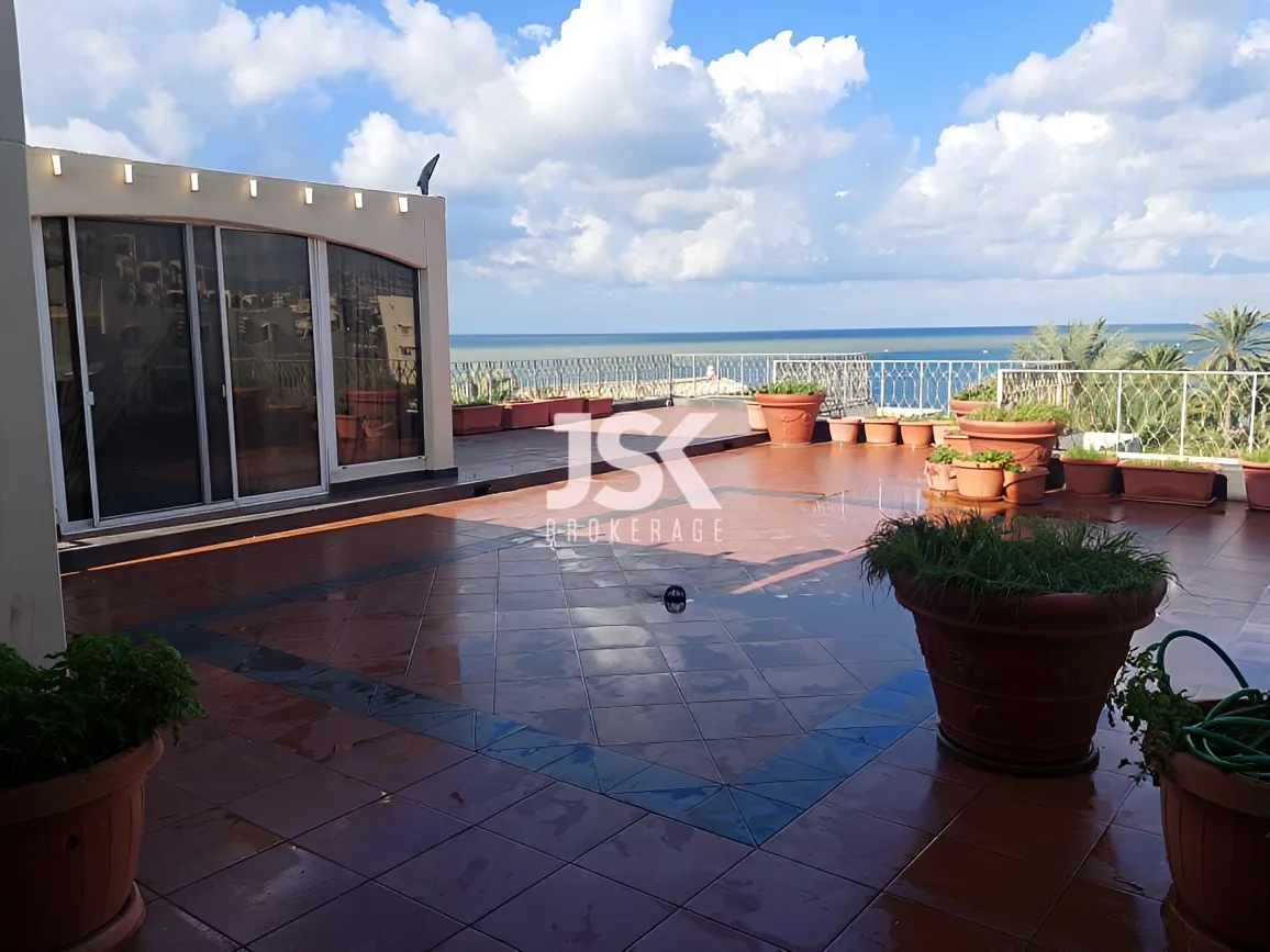 Chalet for Sale in Zouk Mosbeh - 3 bed