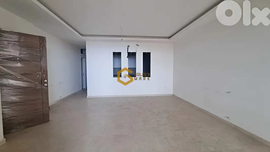 Apartment for Sale in Qornet El Hamra - 2 bed, 2 bath