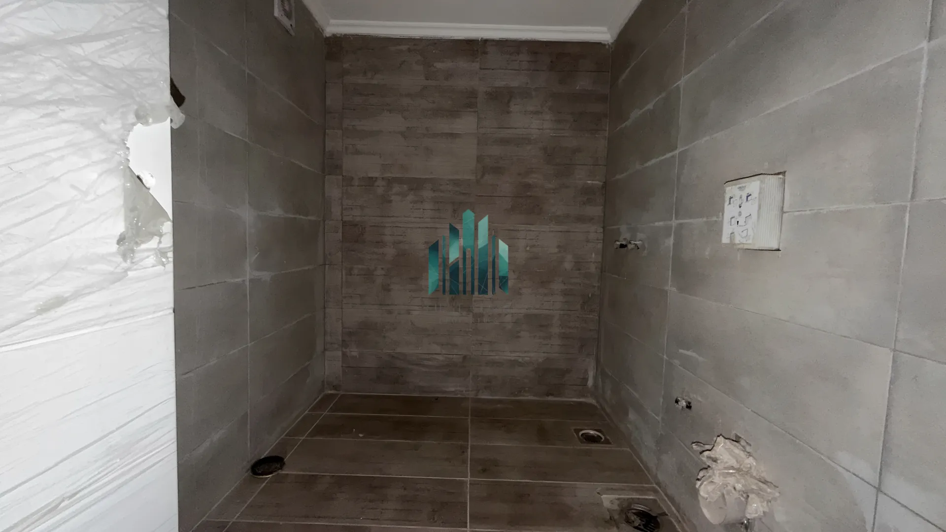 Duplex for sale in Bharsaf