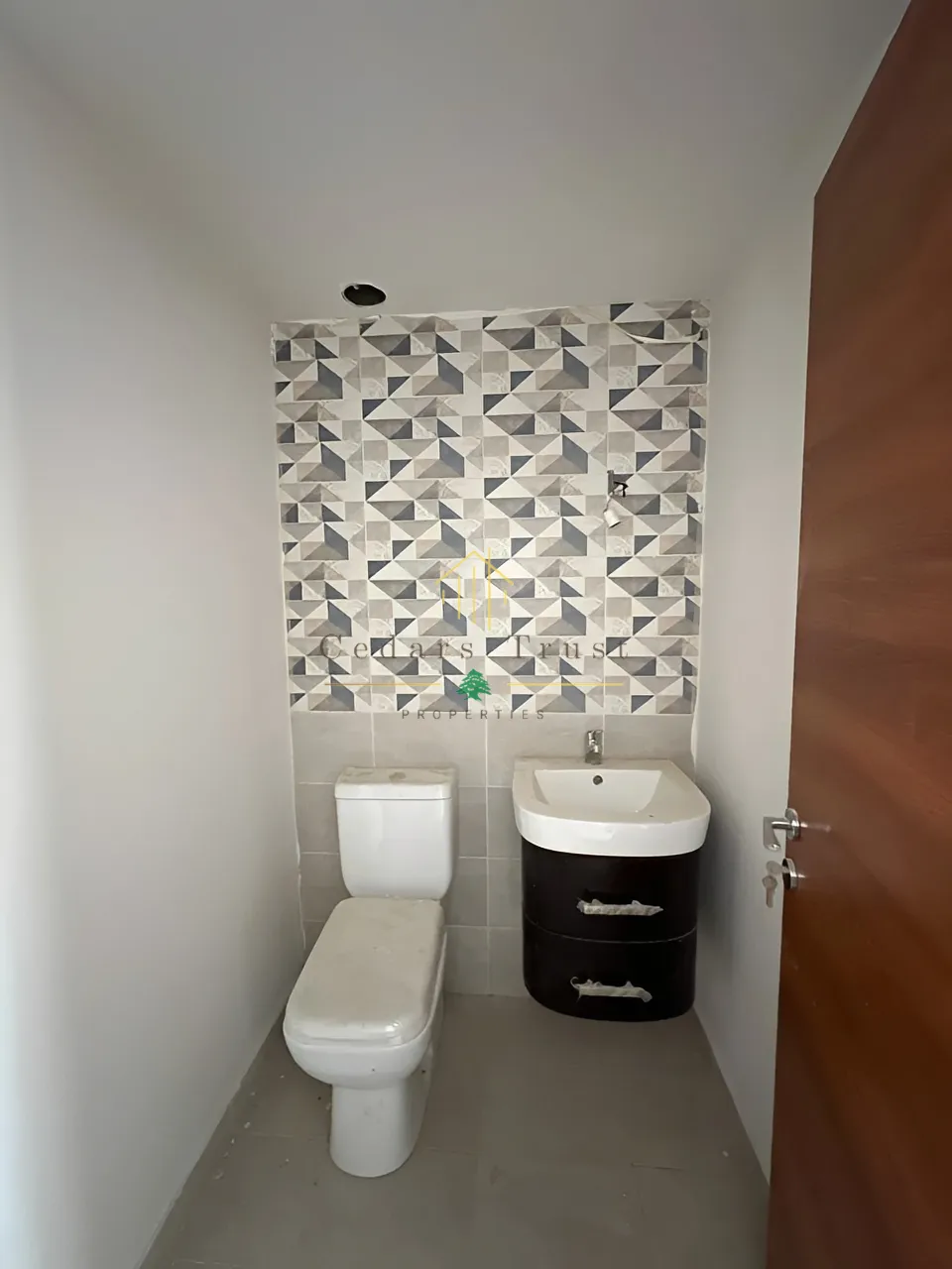 Apartment for Sale in Zouk Mosbeh, Lebanon