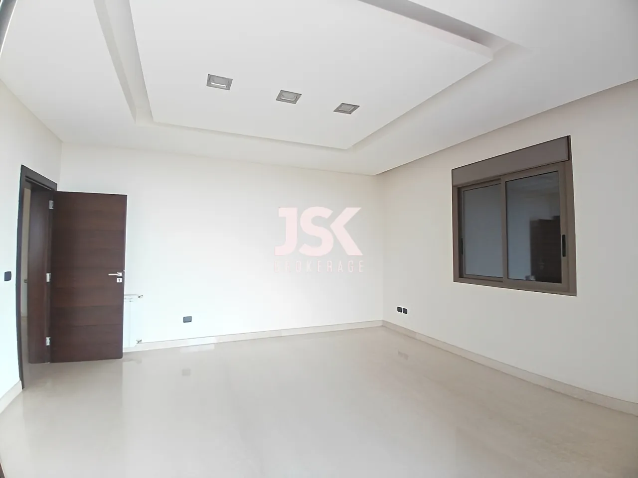 Apartment for Rent in Qornet El Hamra