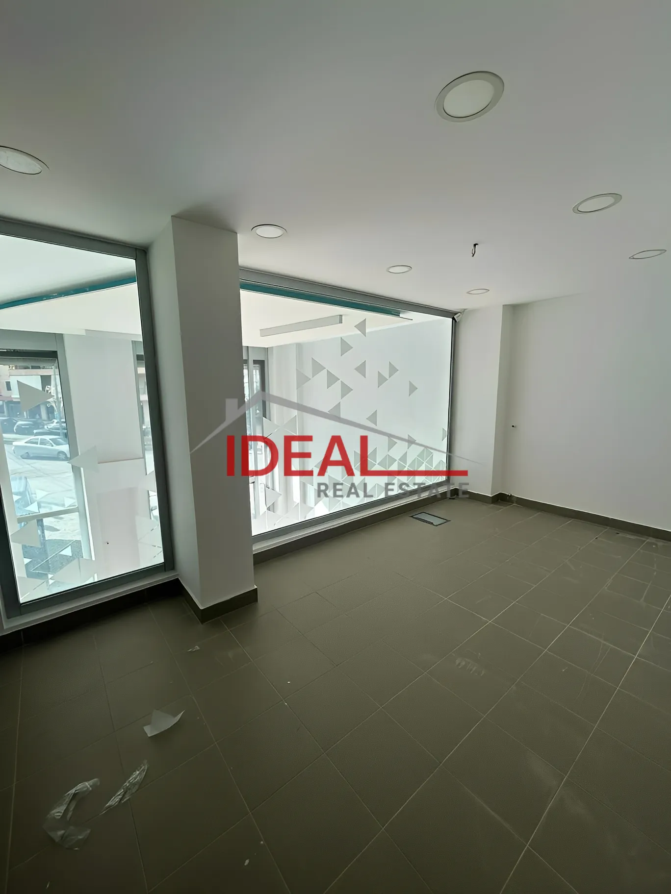 Shop for rent in Aachqout, Lebanon