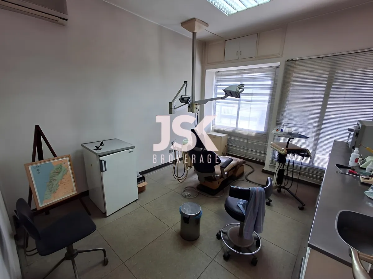 Office for rent in Mar Mikhael