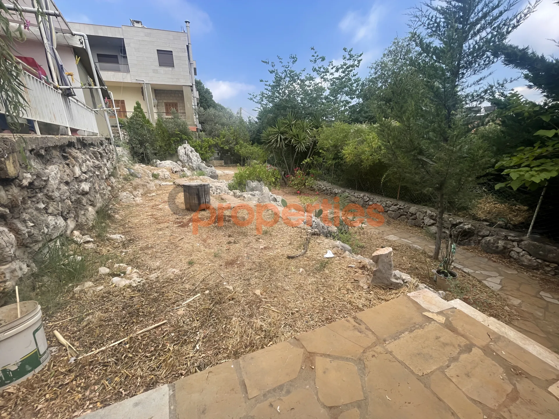 Apartment for Sale in Ajaltoun