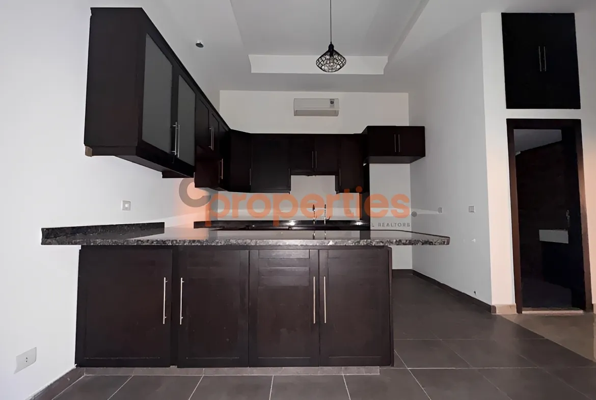 Apartment for Sale in Aaoukar