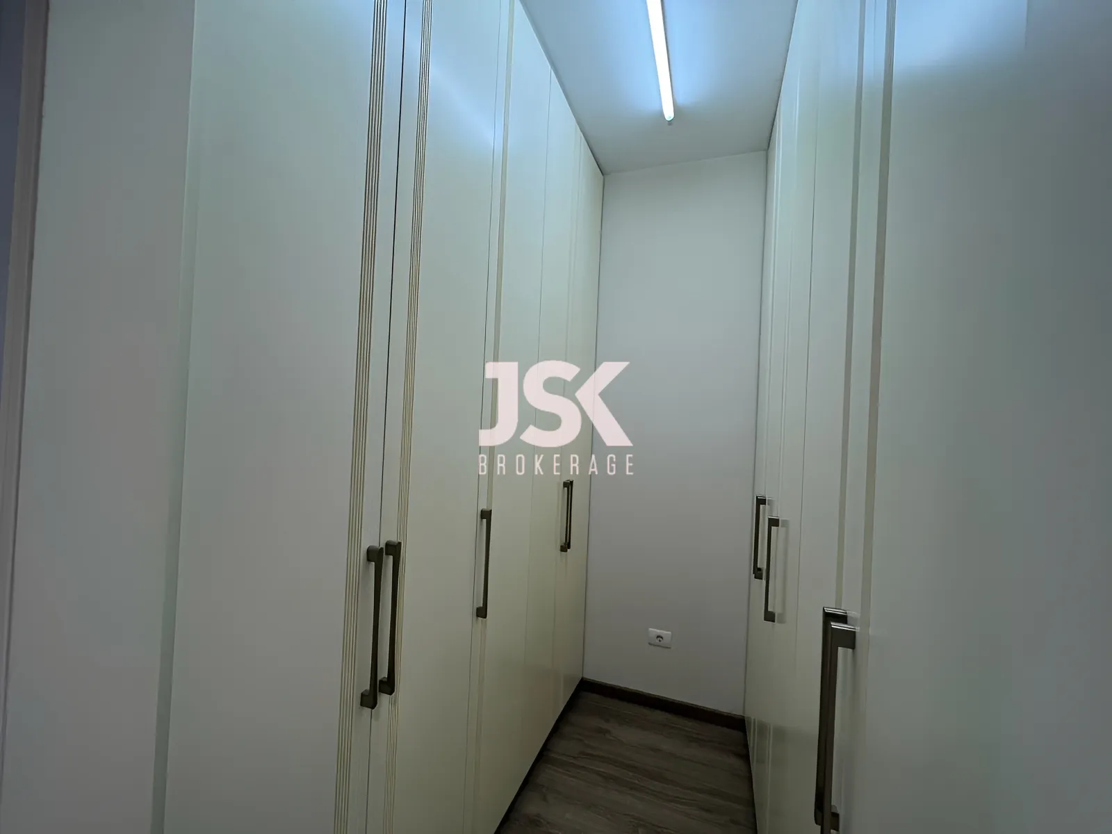 Apartment for Rent in Mar Takla