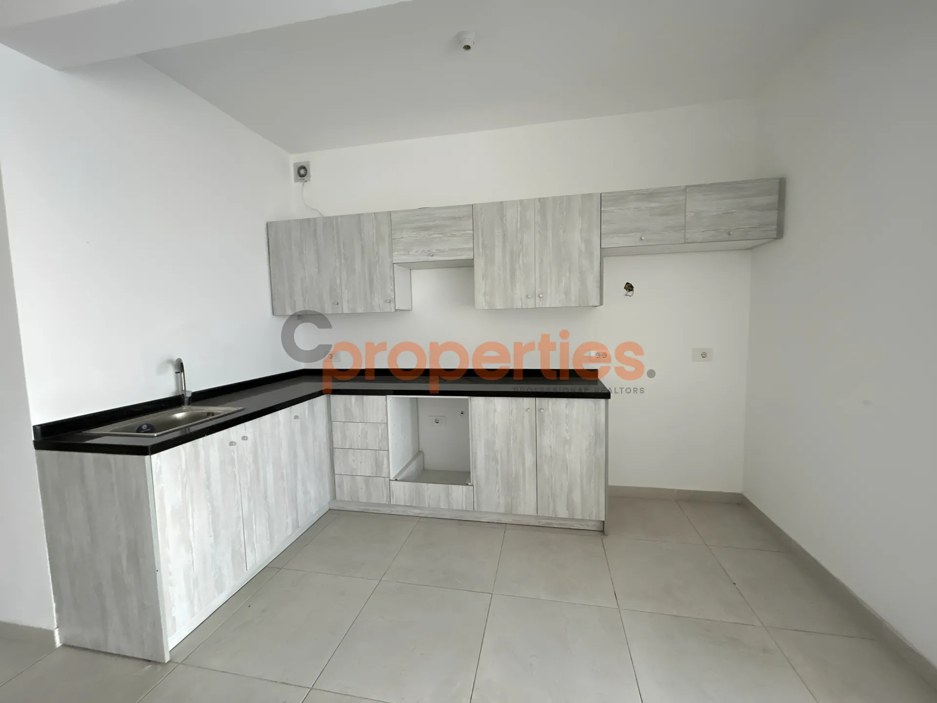 Apartment for Sale in Blat