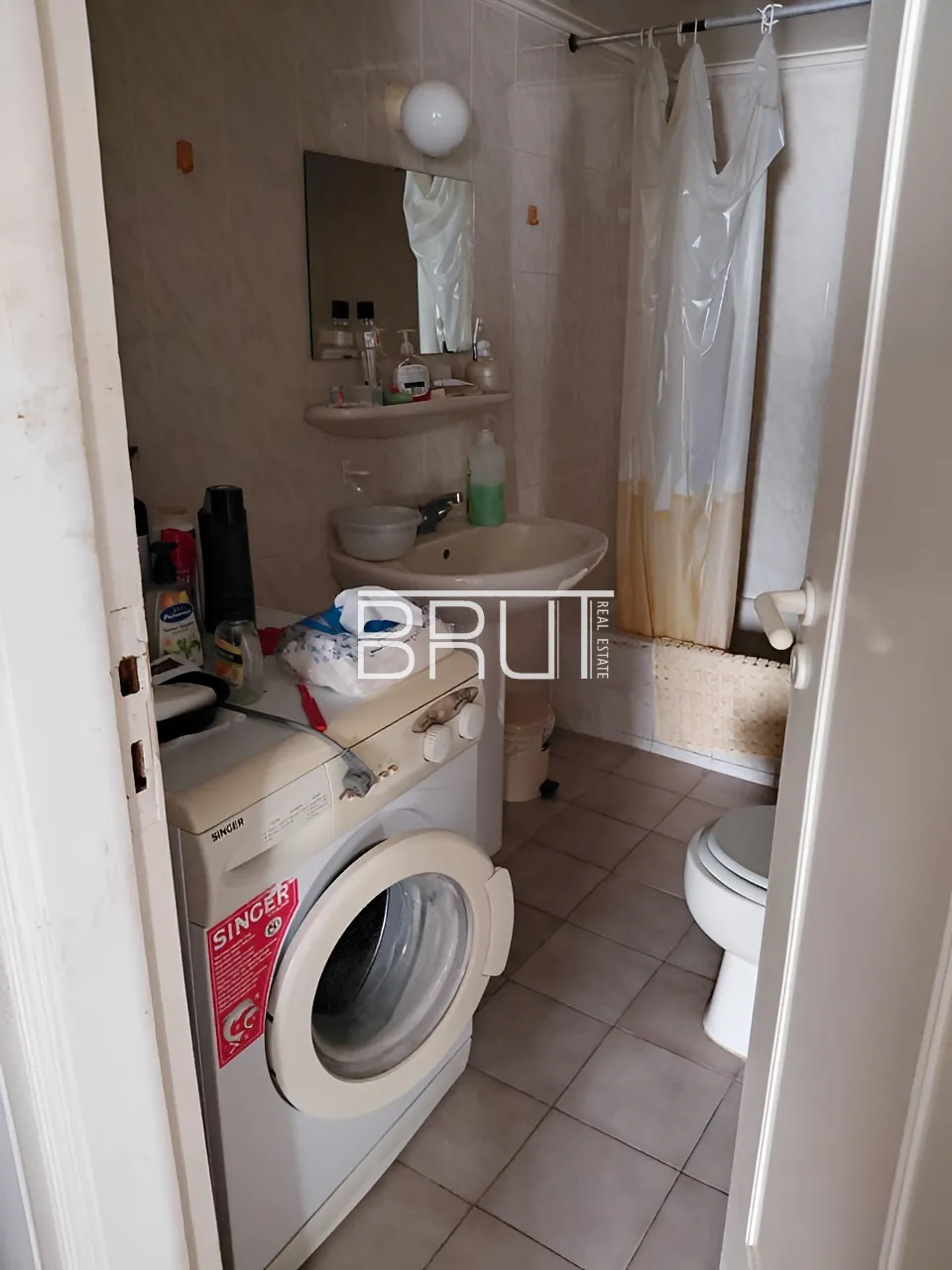 Apartment for Sale in Ballouneh