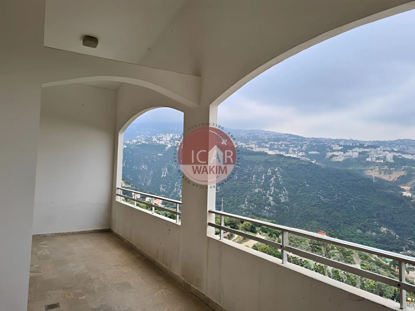 Apartment for rent in Jeita, Lebanon - 4 bed, 5 bath