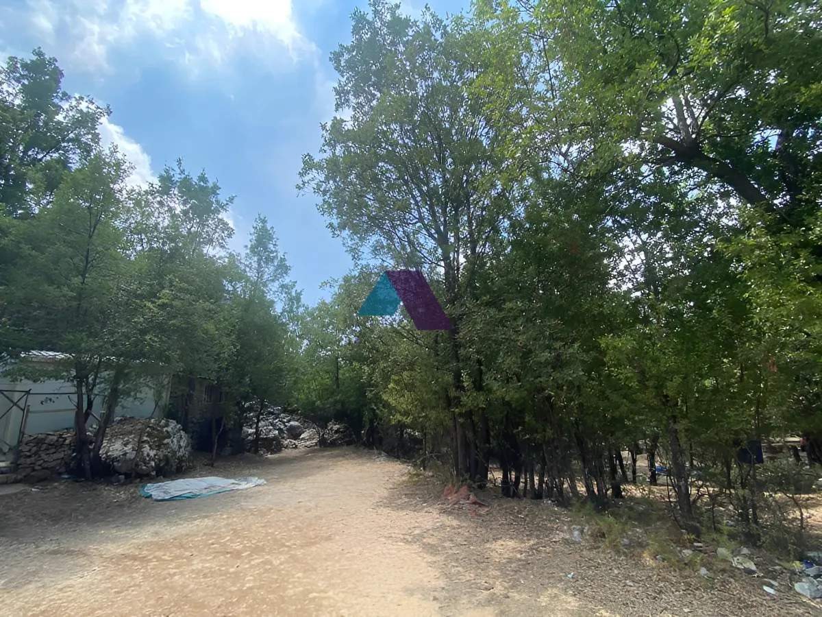 Land for Sale in Faitroun