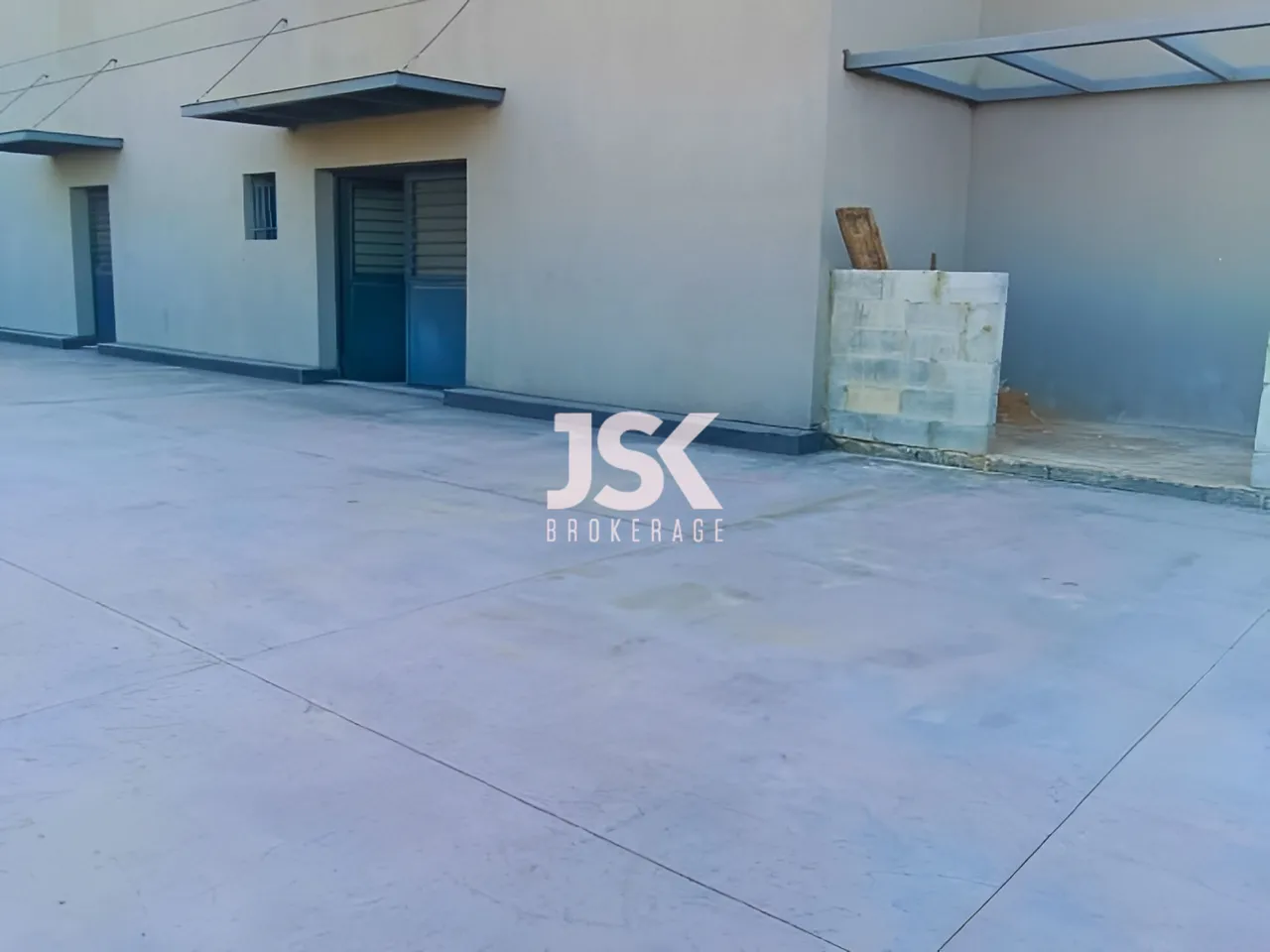 Building for Sale in Dbayeh