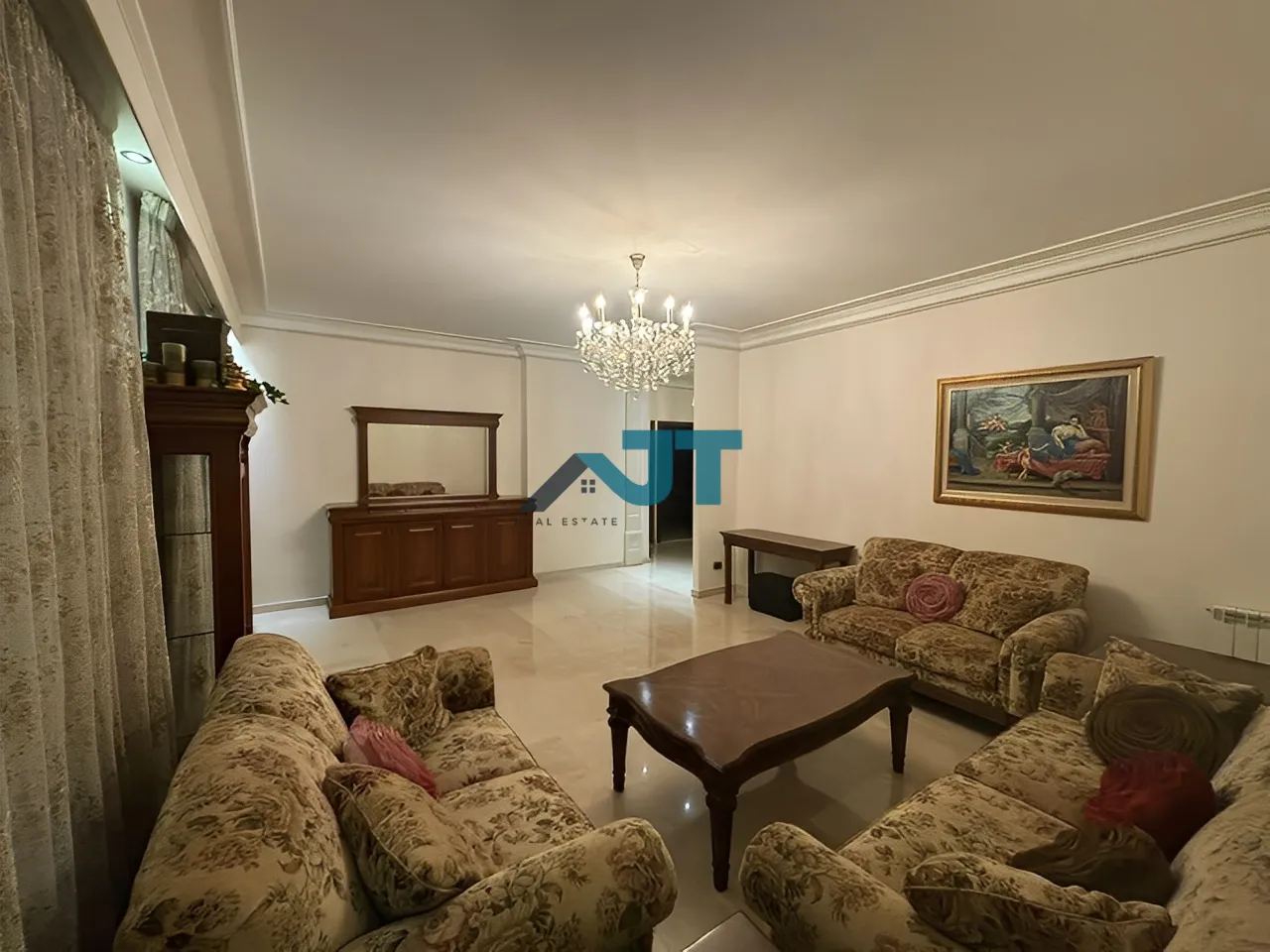 Apartment for Rent  in Caree d'or, achrafieh