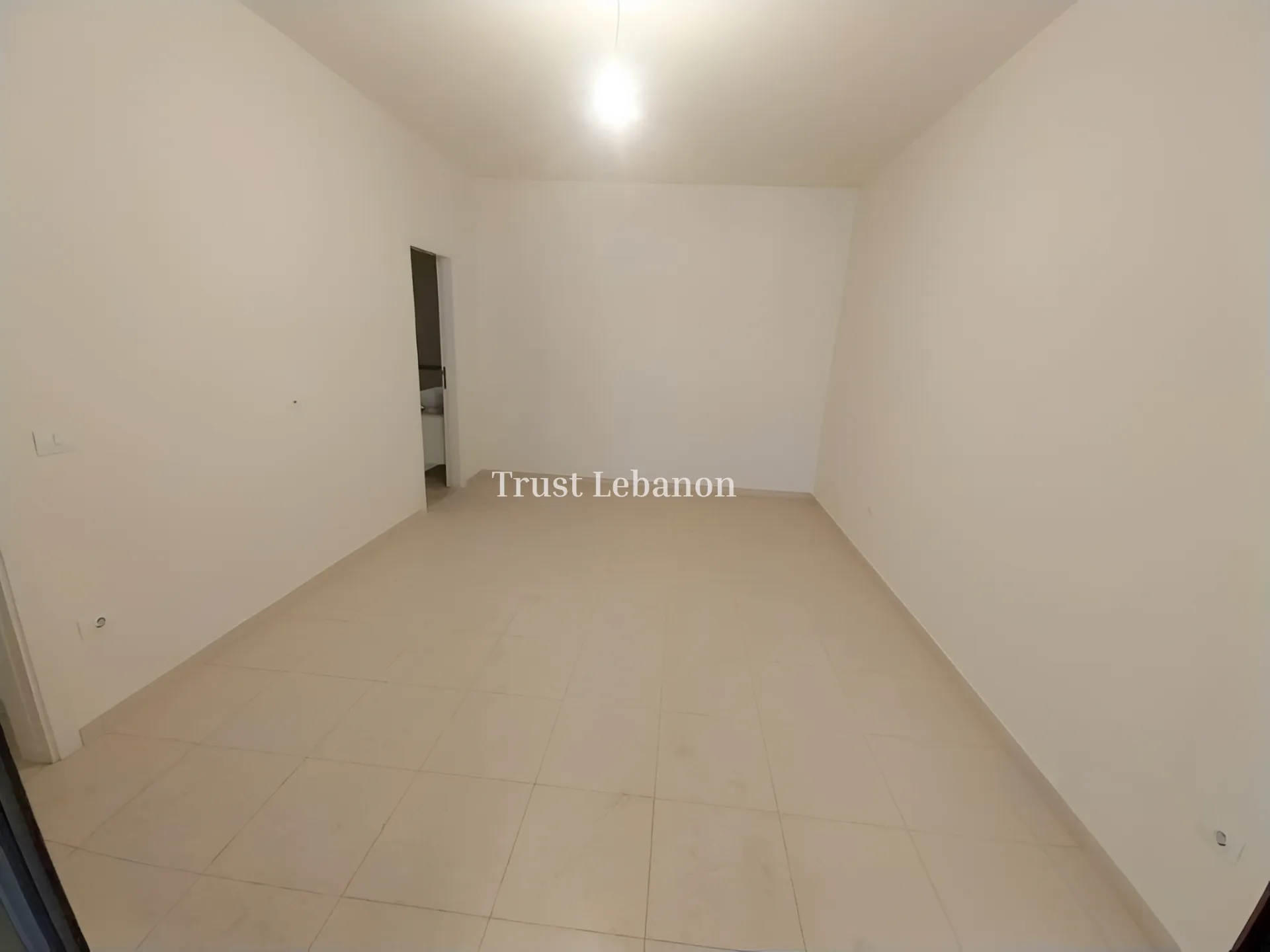 Apartment for rent in Achrafieh, Beirut, Lebanon - 3 bed, 4 bath
