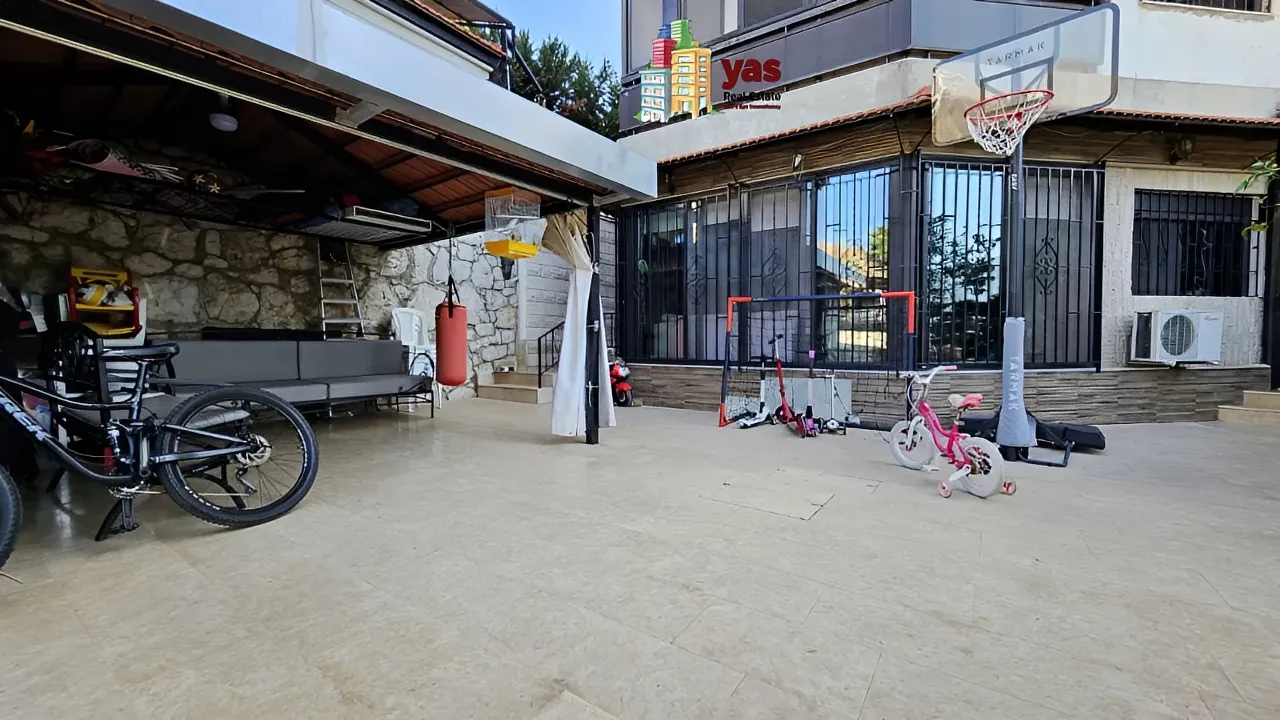 Apartment for Sale in Ballouneh