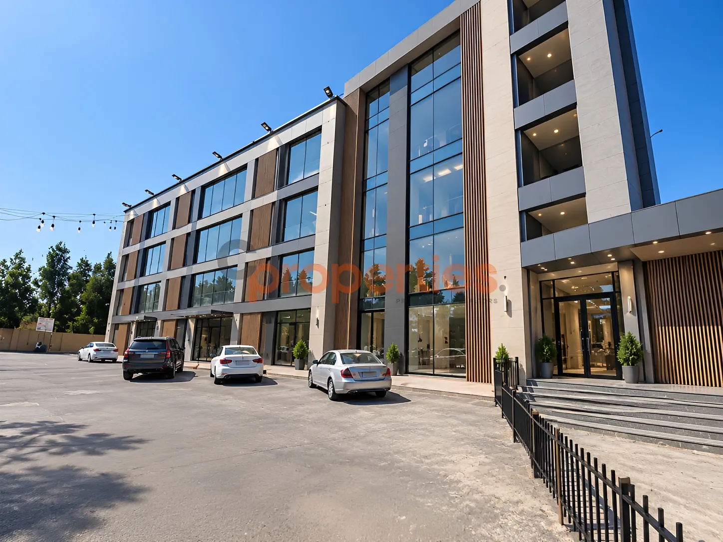 Commercial Building for Rent in George Haddad