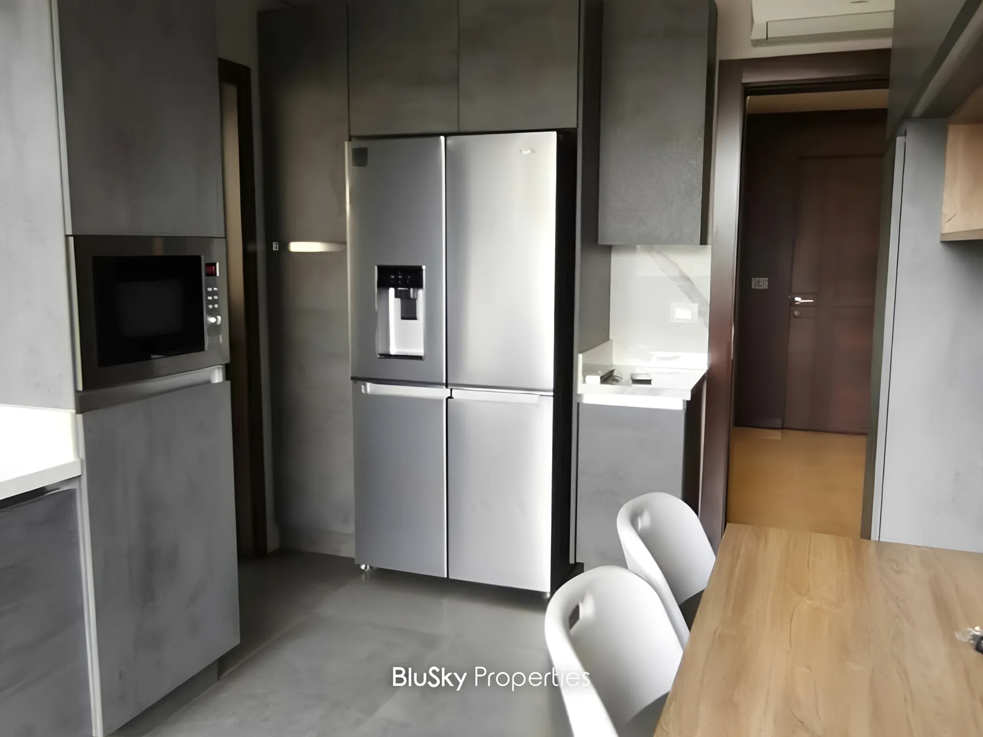 Apartment for sale in Zalqa