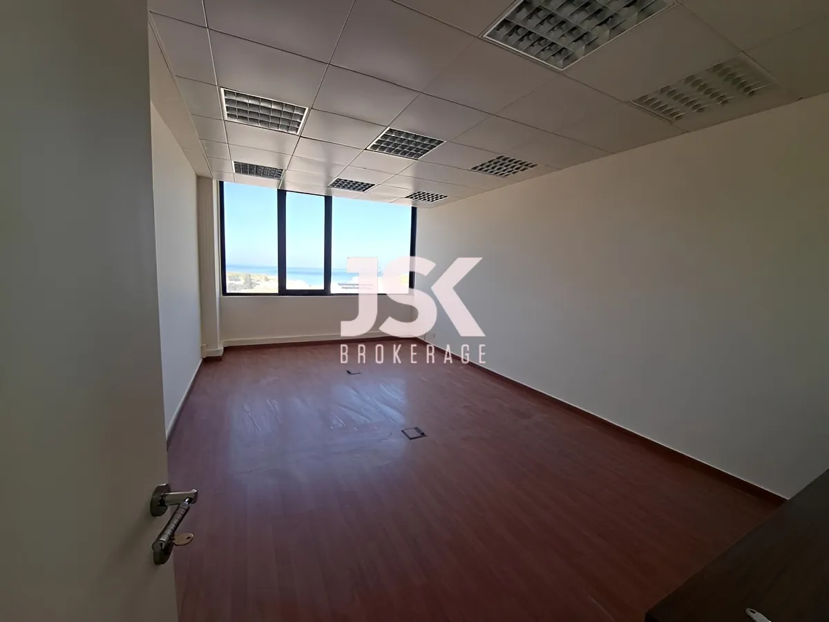 Office for rent in Daoura, Lebanon
