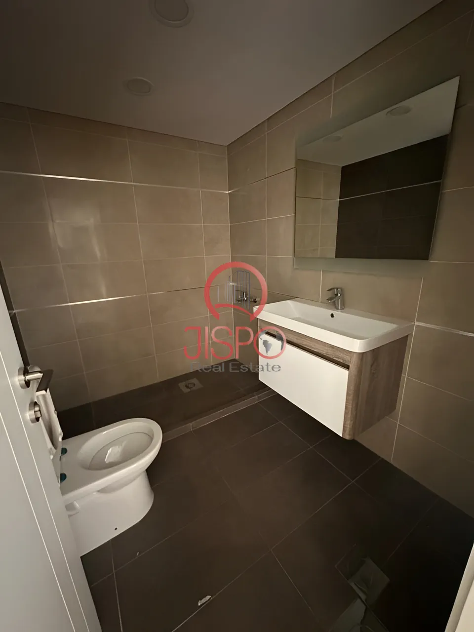 Apartment for Rent in Edde - 3 bed, 3 bath