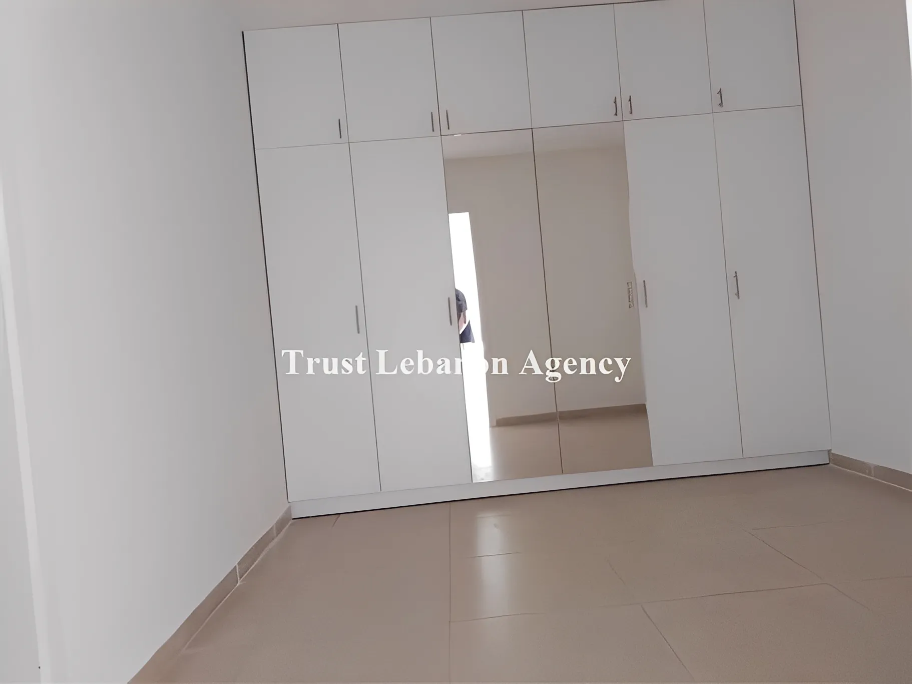 Triplex for Sale in Baabda yarzeh