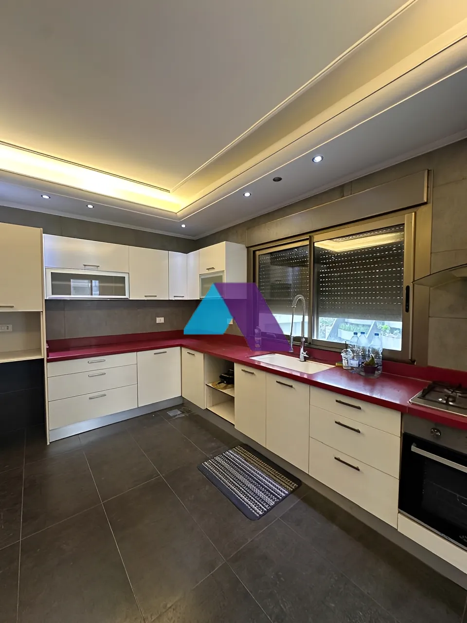 Apartment for rent in Manara