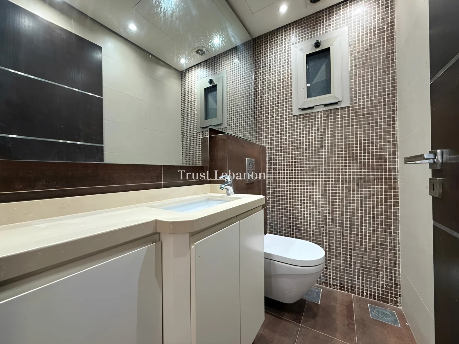 Apartment for rent in Beit Meri, Lebanon - 3 bed, 4 bath