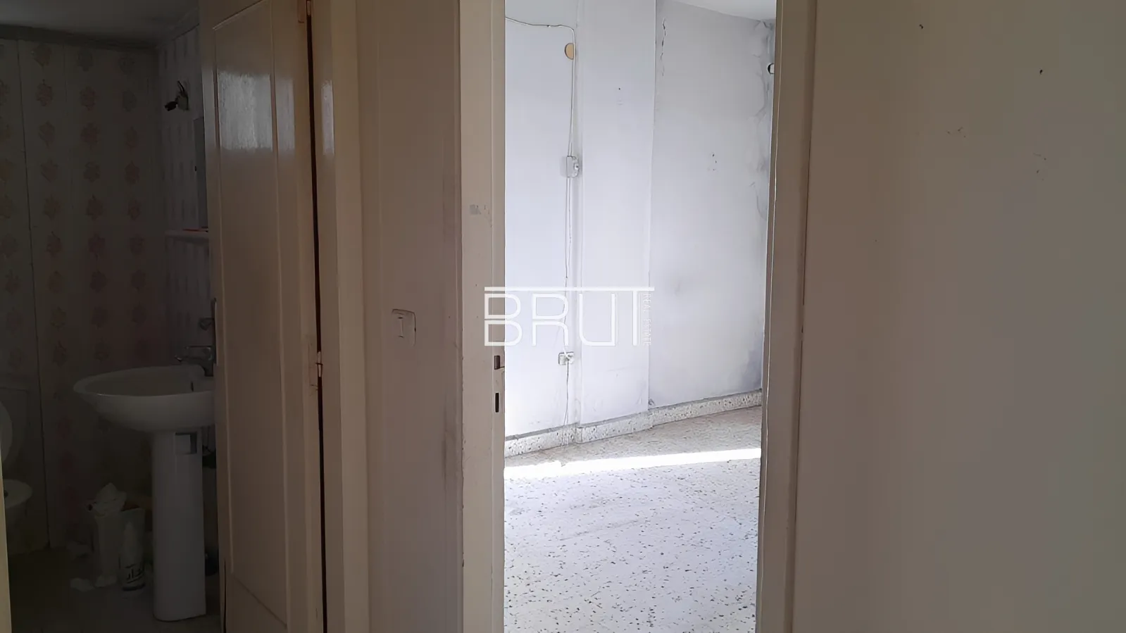 Apartment for Sale in Jounieh - 2 bed, 2 bath