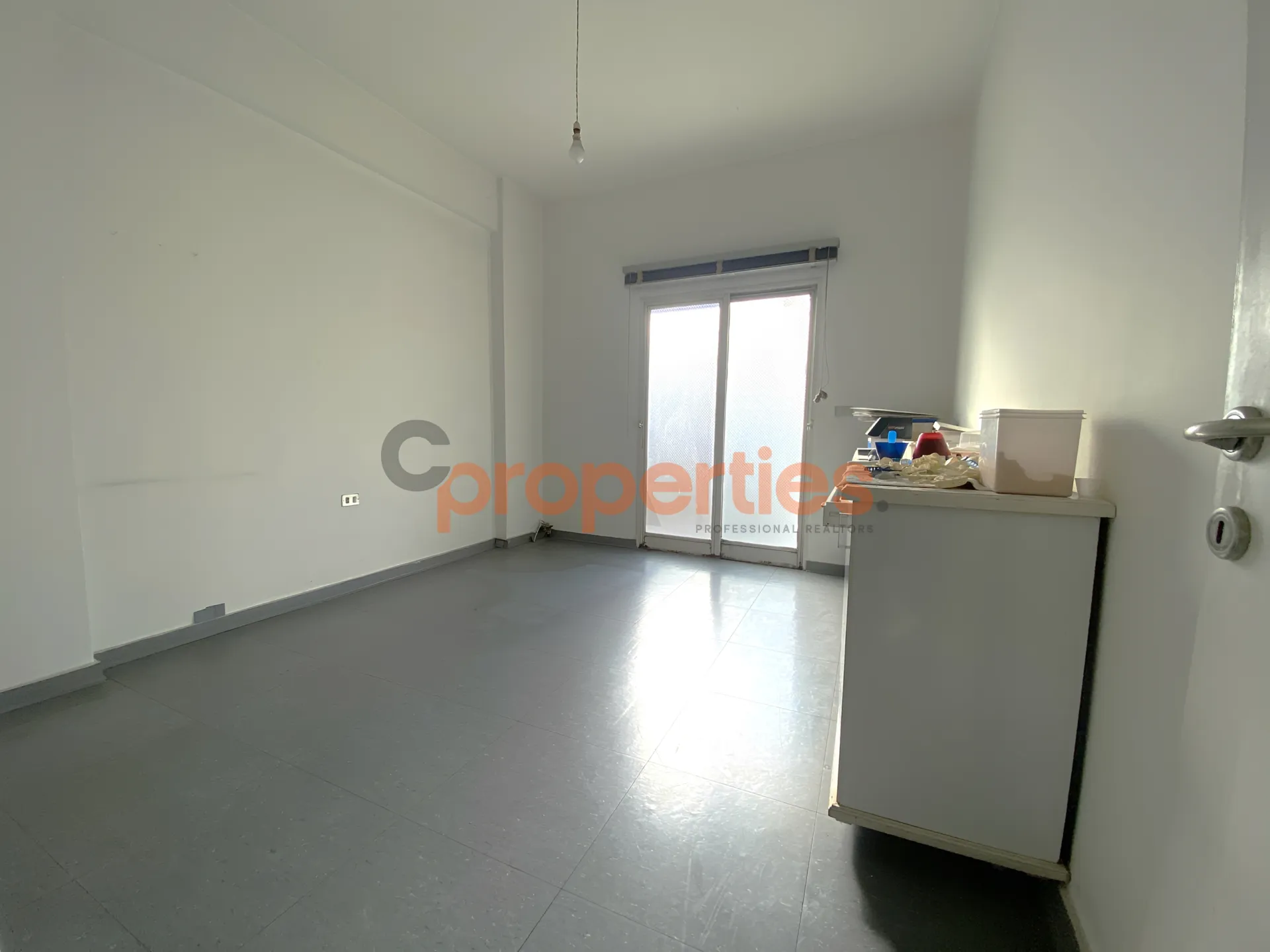 Office for Rent in Zalqa