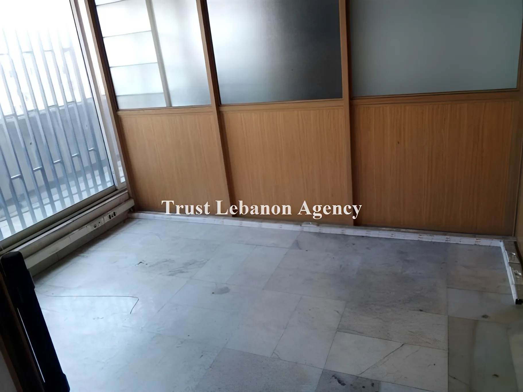 Clinic for rent in Beirut, Mar Elias