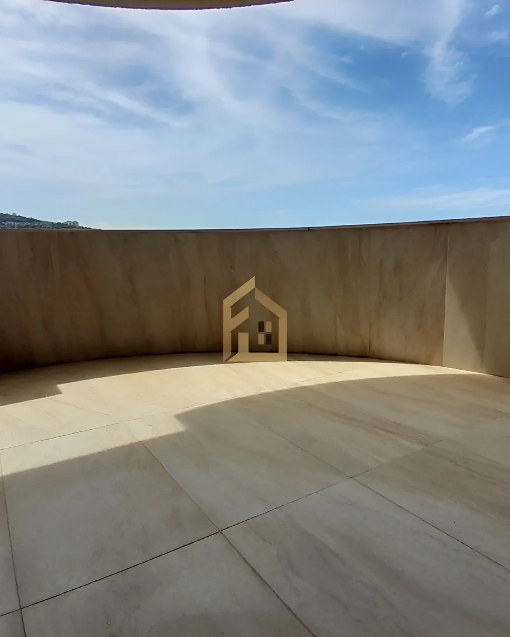 Apartment for sale in Blat, Lebanon - 3 bed, 2 bath