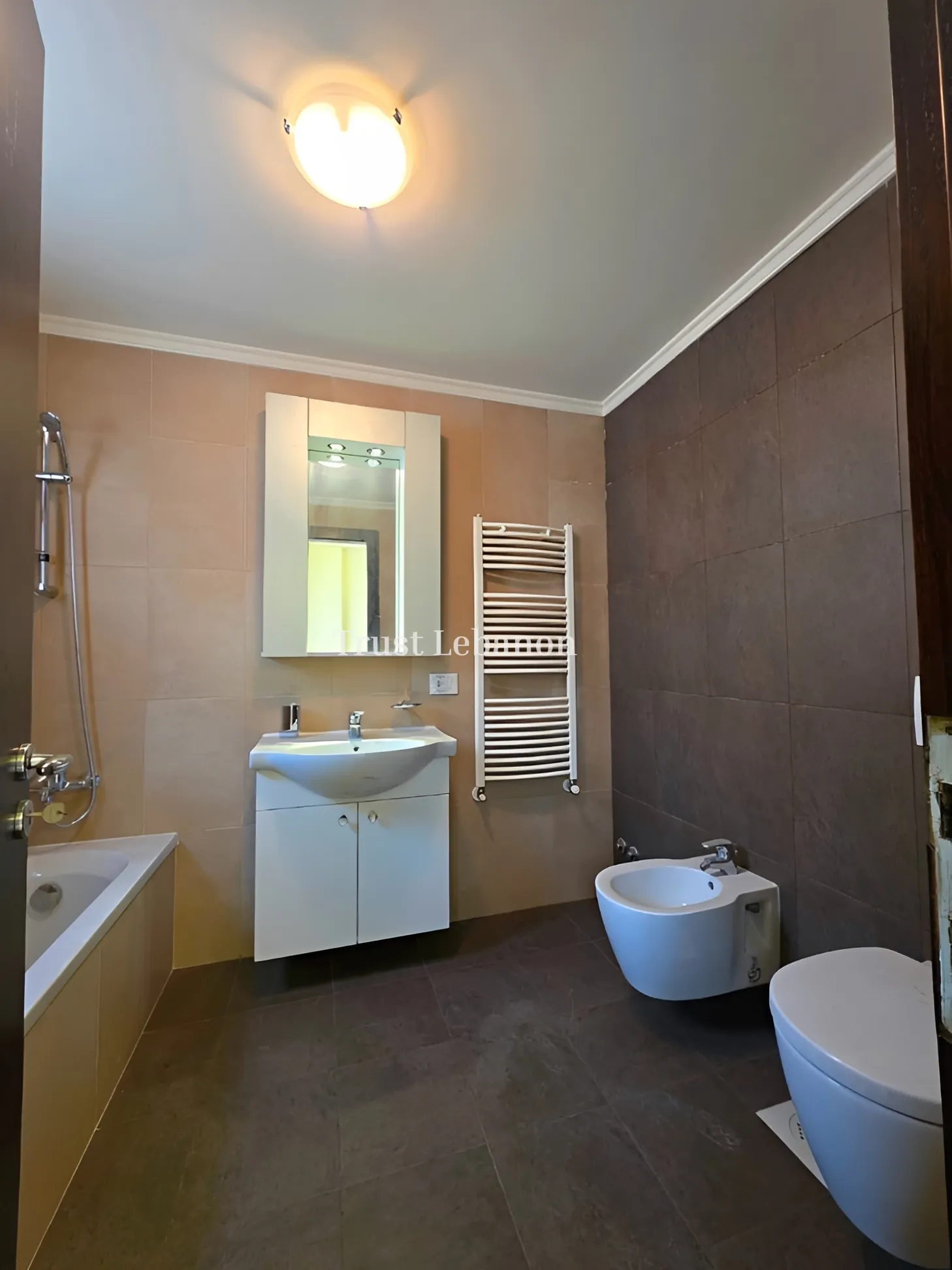 Duplex for rent in Hadath, Lebanon