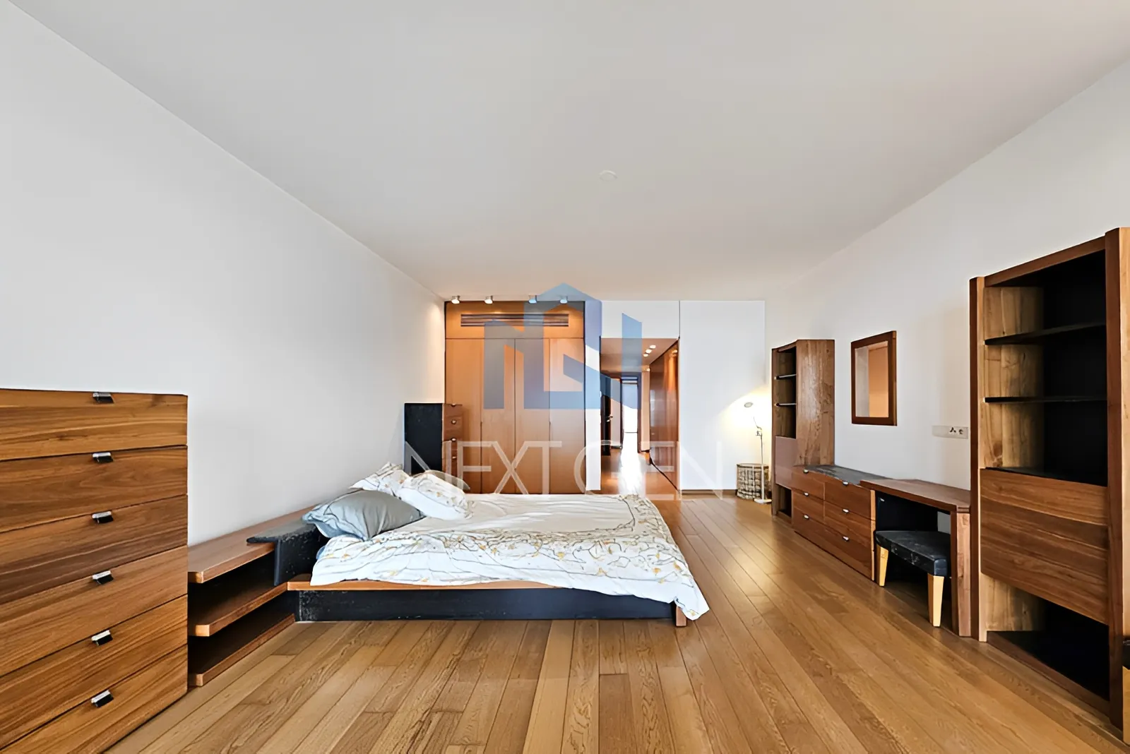 Apartment for Rent in Downtown