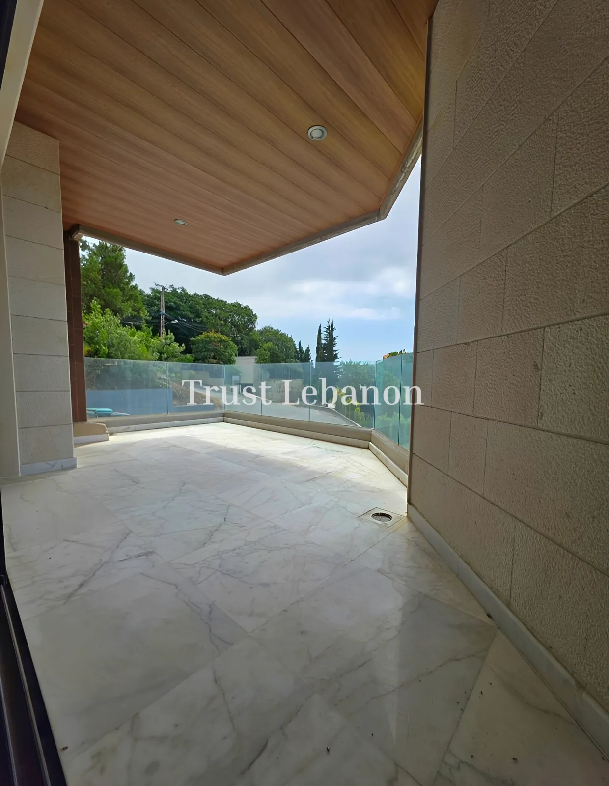 Apartment for Sale in Keserwan Kfarhbab Lebanon - 3 bed, 4 bath
