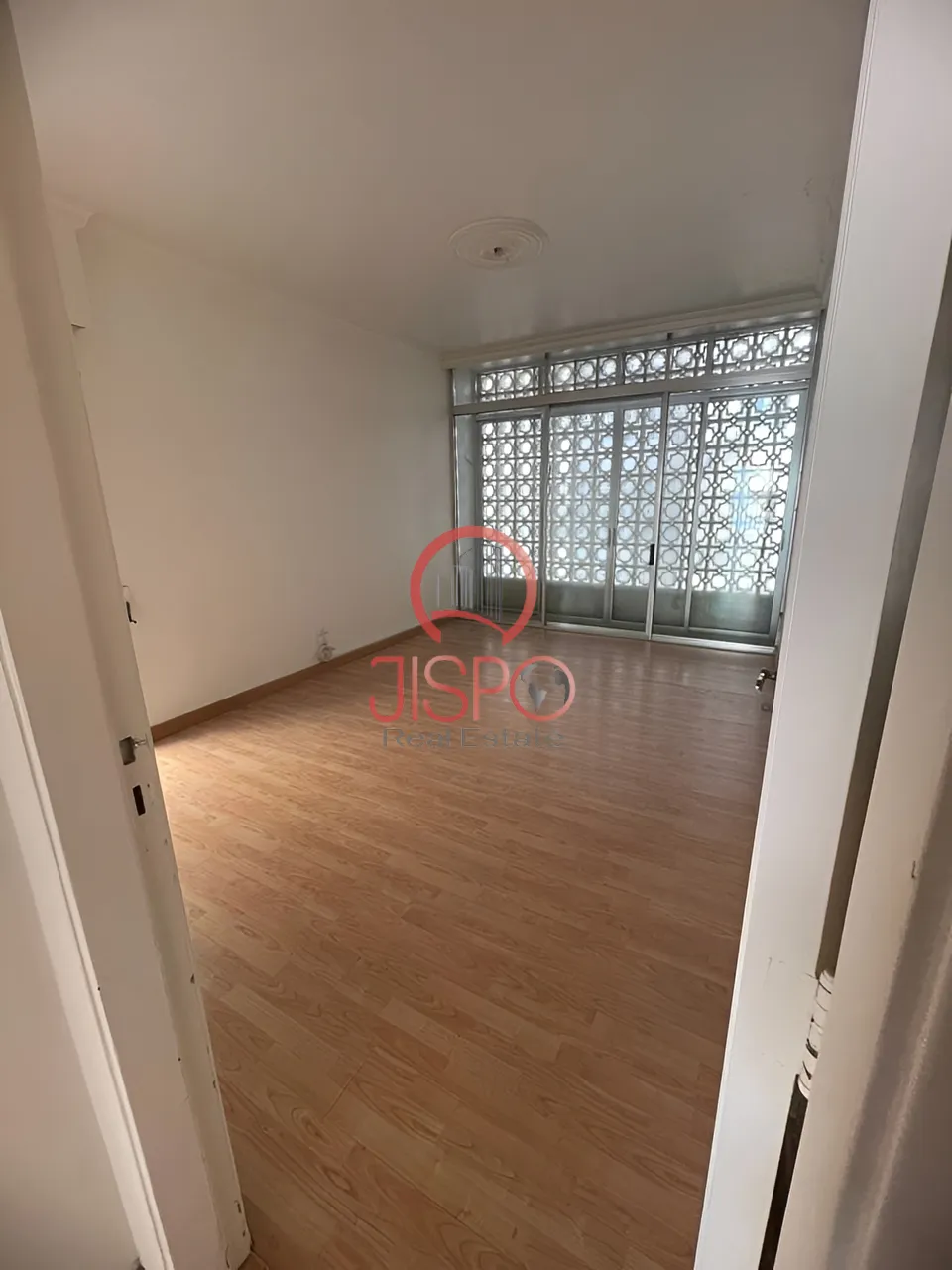 Apartment for Rent in Ain El Tineh