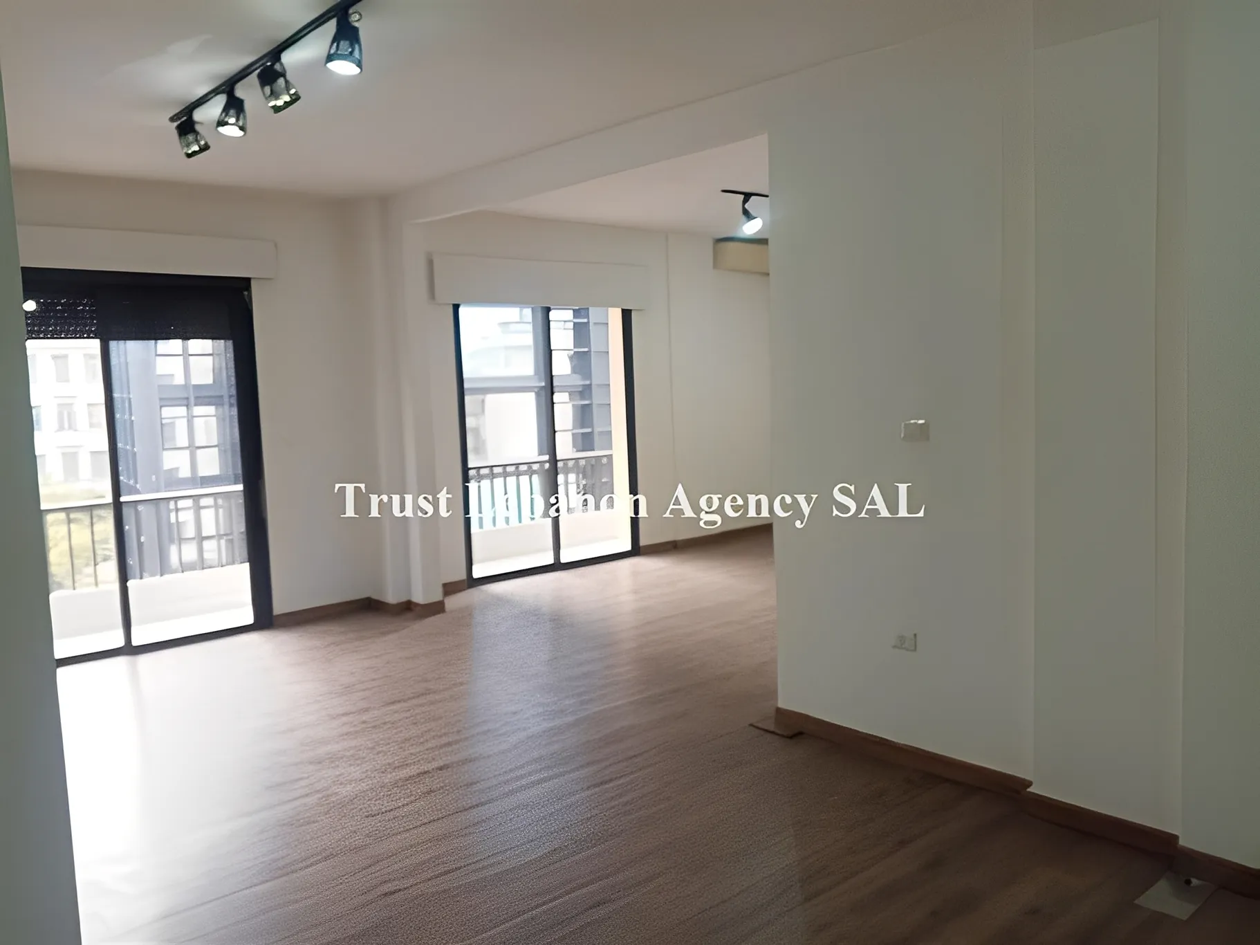 Office for rent in Beirut, Saifi